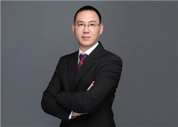 楊震：用愛與奉獻(xiàn)，期待落英繽紛的明天