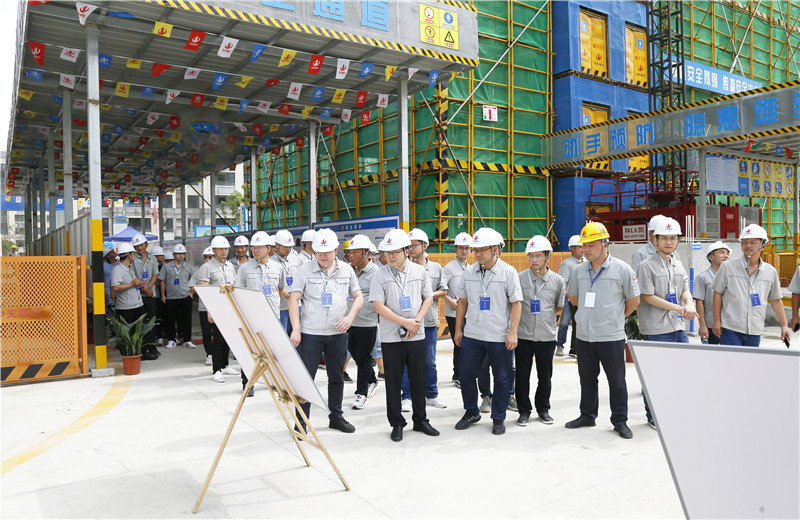 7月25日，安徽公司2021年上半年區(qū)域項目管理標(biāo)準化推進會在合肥召開，130余人參加了當(dāng)天的觀摩和會議