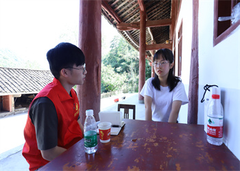 中天四川南江助學