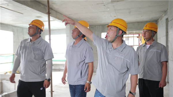 1666248886991972gZWf.png 張小群3.png