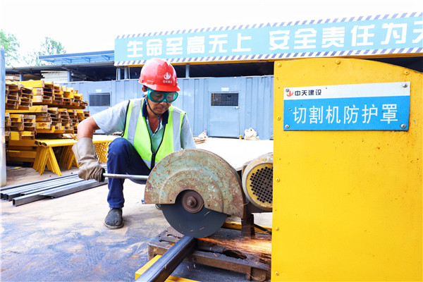 1702619474342107rD22.jpg af1dc9e7fd4cc0c23e89f4843b06a67_副本.jpg