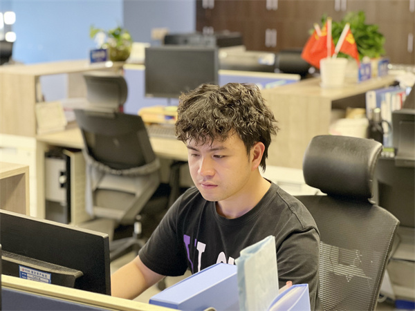 1746667461667465m9lV.jpg 8a2b6bab86c02f275e287cdccc3ef40.jpg